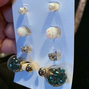 Double sided glass sparkle earring set